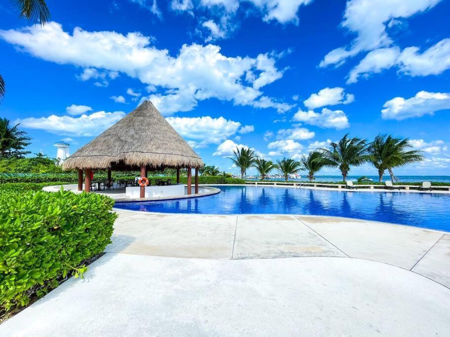 Punta Me Luxury Apartments Ocean View & Beach Front In Amara كانكون المظهر الخارجي الصورة